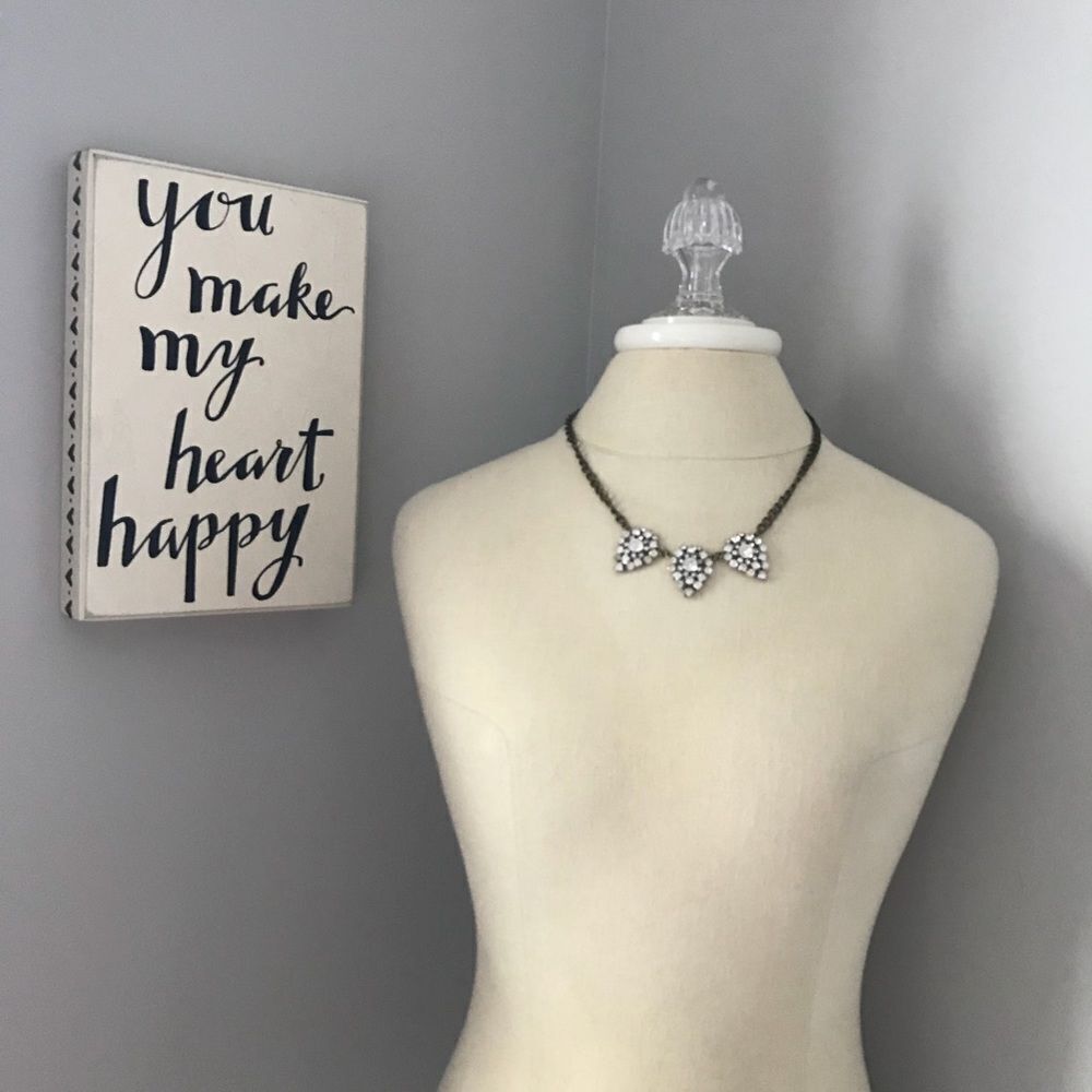 Embellished necklace Gold & Clear Crystals